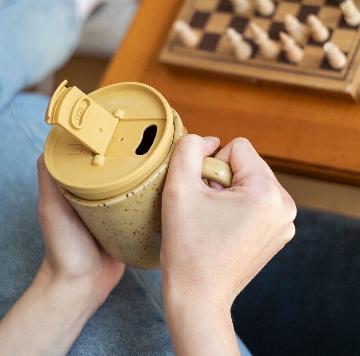 Udo Mehrwegdeckel Lieblingstasse wird zum To-go-Becher Farbe Sand